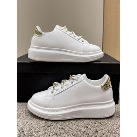 Chain Decor Lace Up Skate Shoes