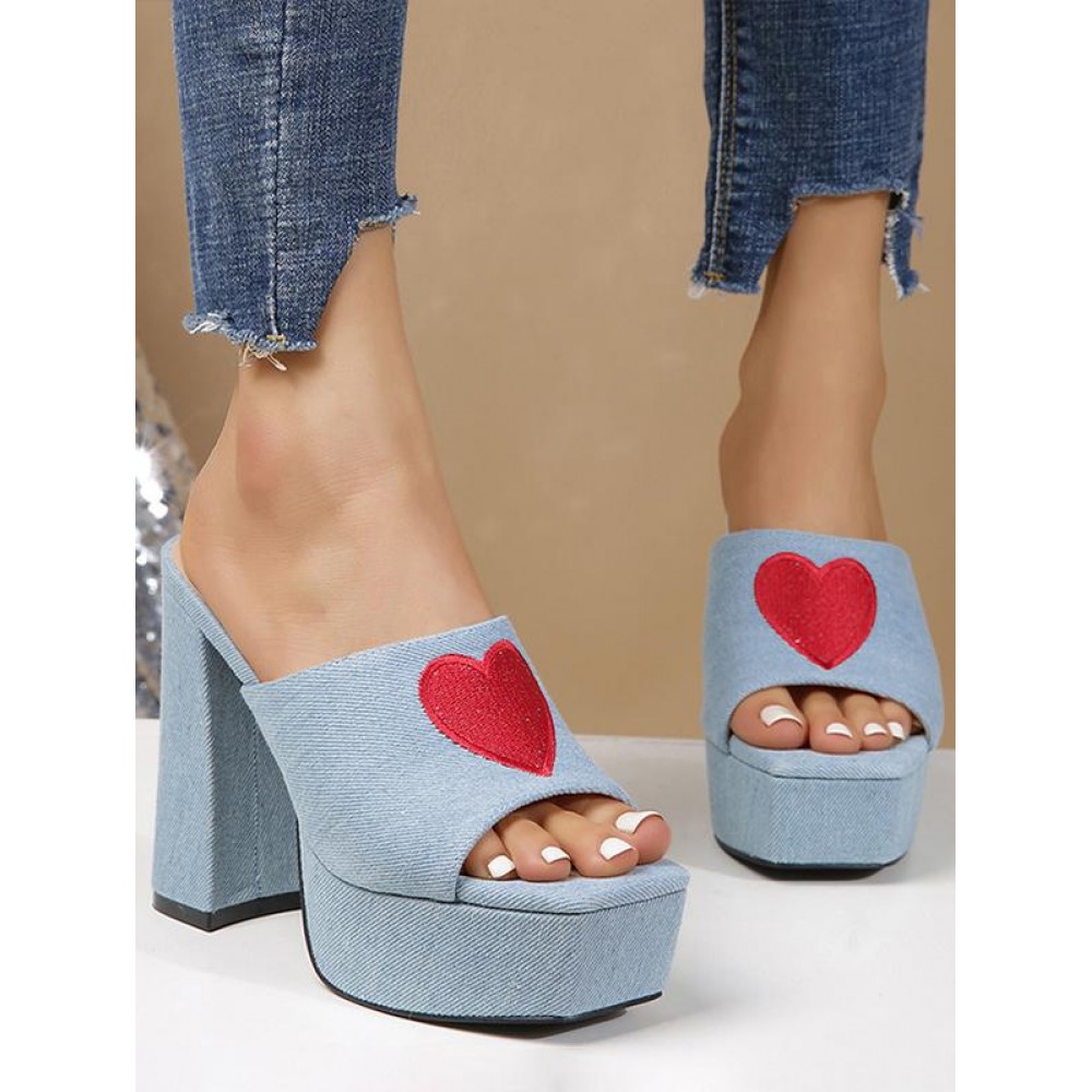 Heart Pattern Chunky Heeled Platform Slides Slip On Sandals Heart Pattern Chunky Heeled Platform Slides Slip On Sandals